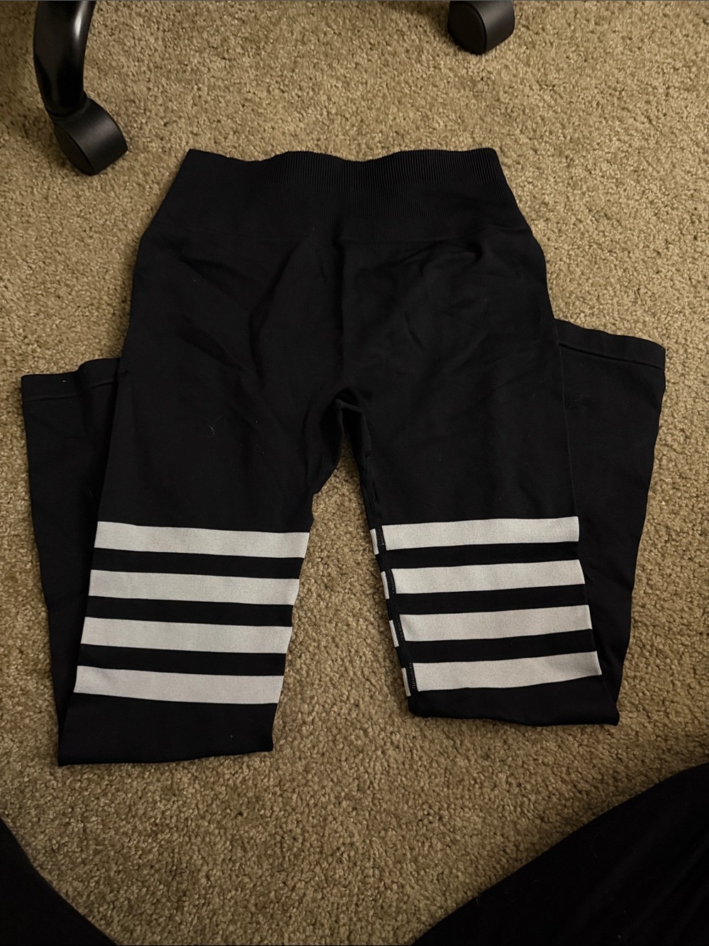 Amazon seamless scrunch thigh high leggings